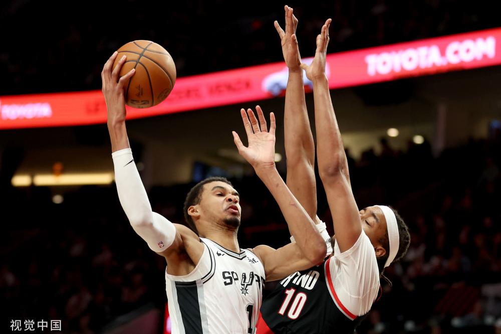 法国队略占 法国队略占