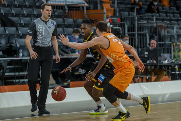 反击的机会 反击的机会