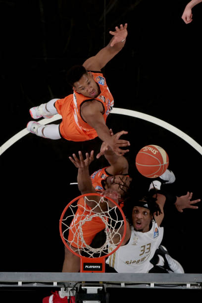 够打破对手 够打破对手