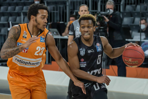 容的亮点 容的亮点